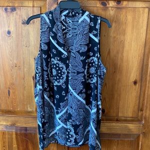 Black & White Paisley Sleeveless Top by Investments